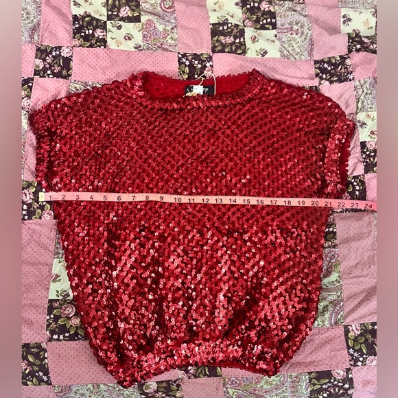 VINTAGE 1970-80’s TOPPETTES BY A.BOD RED SEQUIN TOP - Picture 11 of 12
